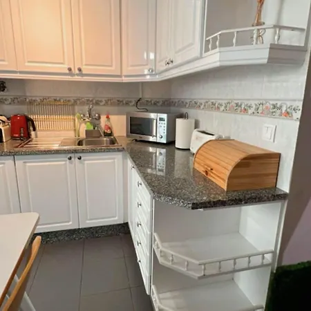 Beautiful With Patio In Bica Appartement *